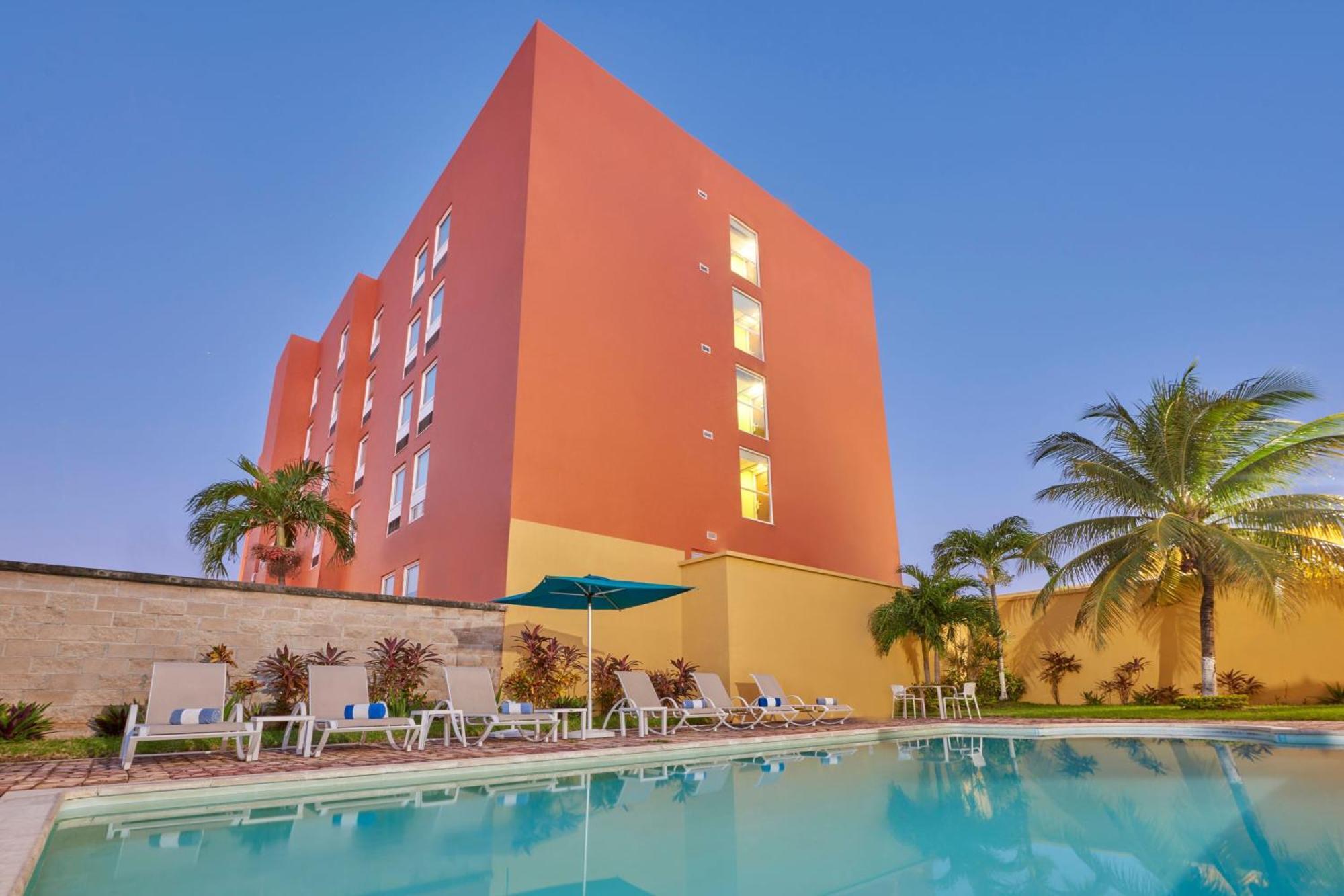 City Express Junior By Marriott Cancún Eksteriør billede