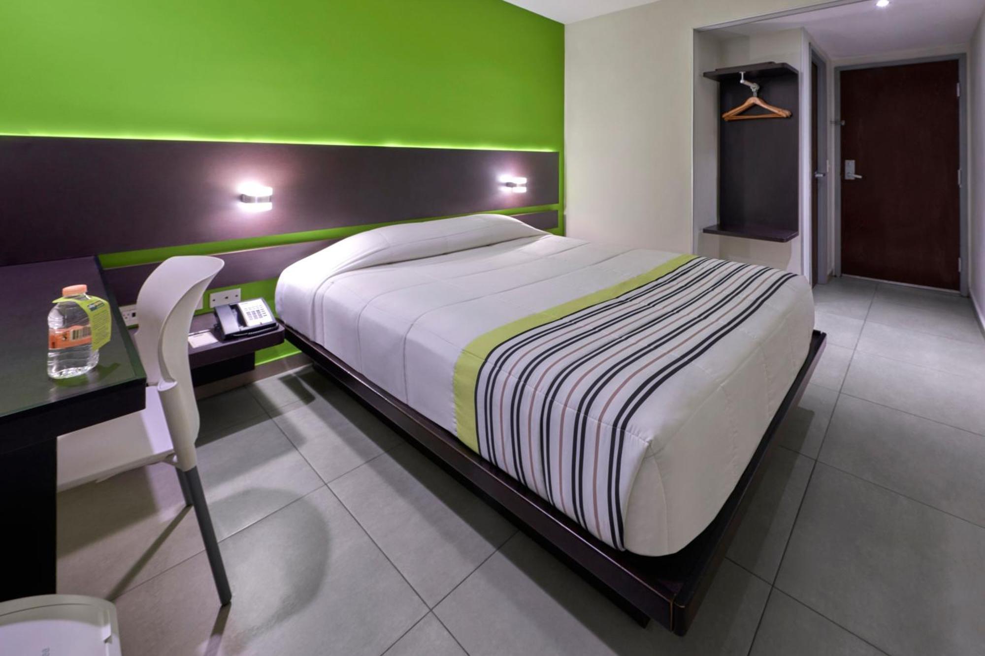 City Express Junior By Marriott Cancún Eksteriør billede