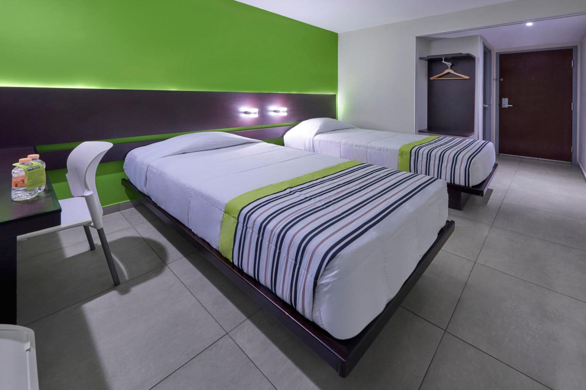 City Express Junior By Marriott Cancún Eksteriør billede